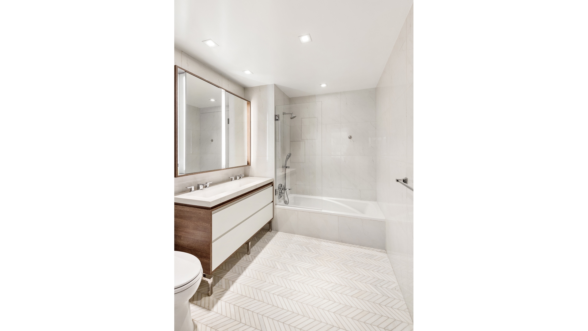 505 West 43rd Street 4H Clinton New York NY 10036