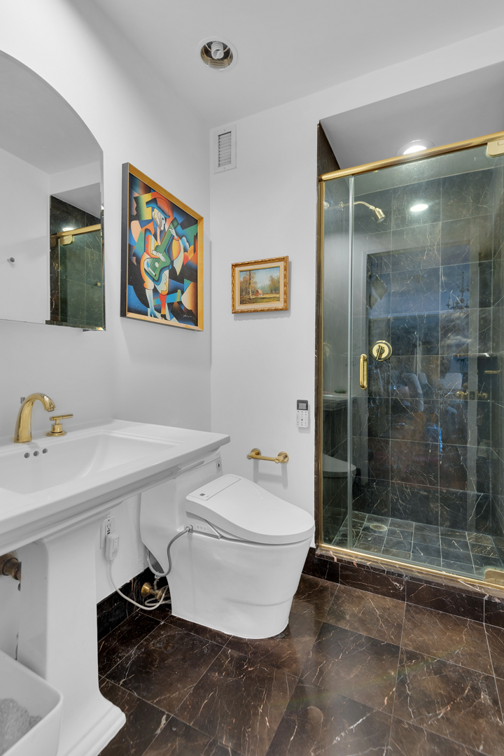 220 Riverside Blvd. 5K Lincoln Square New York NY 10069