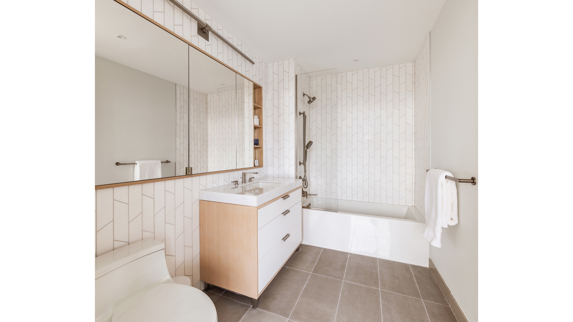 501 Third Avenue 10B Kips Bay New York NY 10016