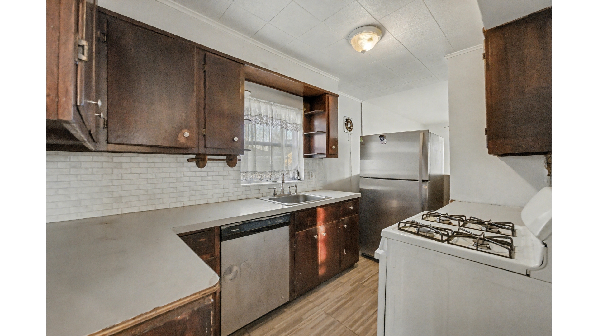 32 Dictum Court Gerritsen Beach Brooklyn NY 11229