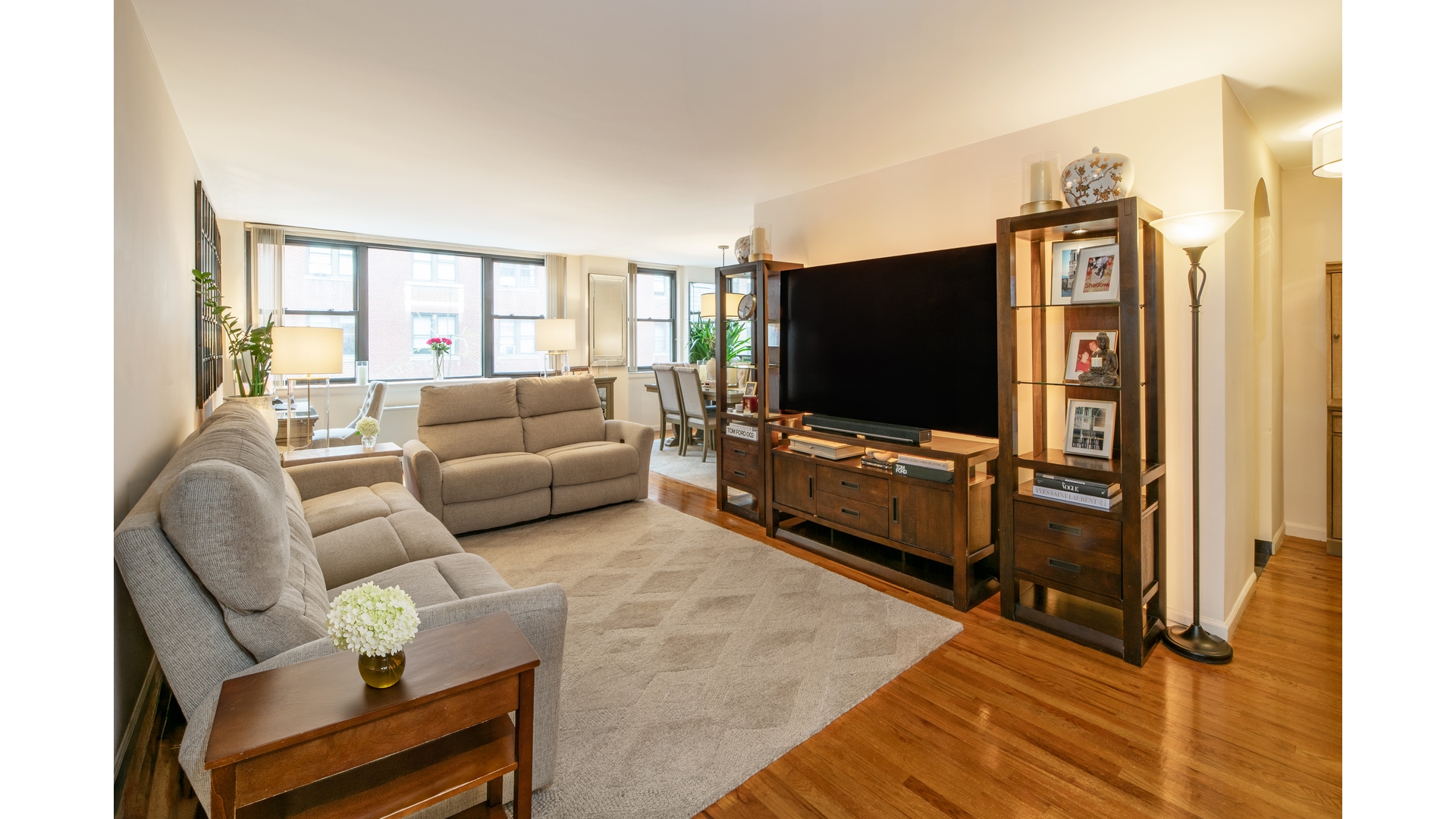 420 East 51st Street 6J Beekman Place New York NY 10022