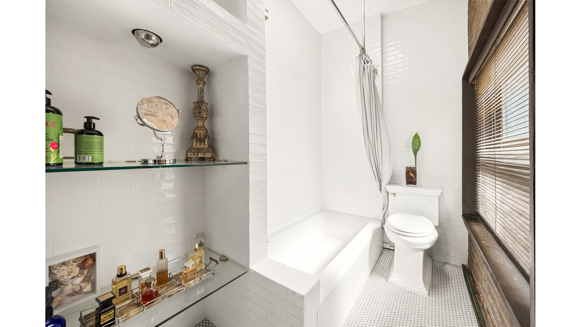 126 Chambers Street 5 Tribeca New York NY 10007