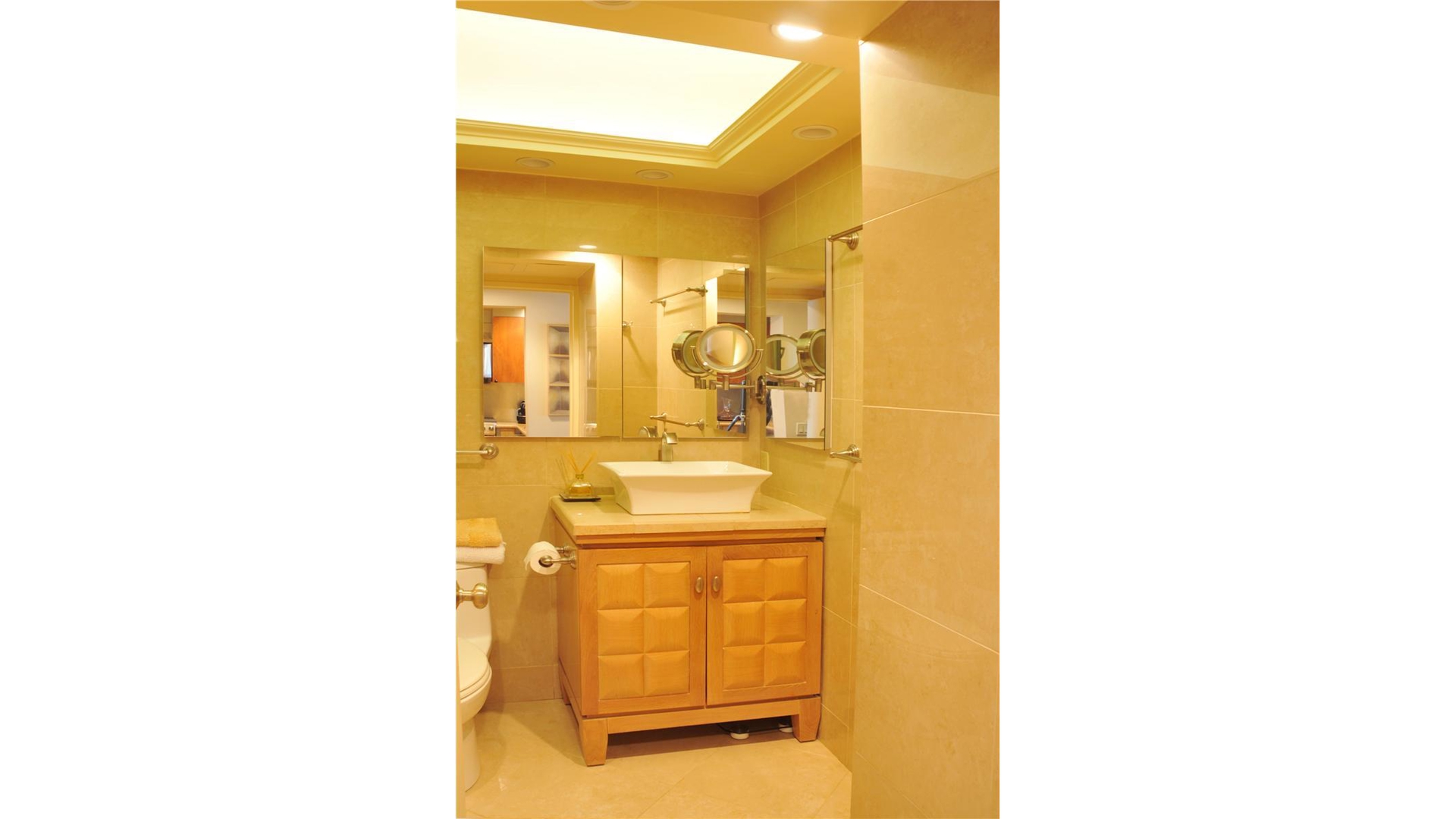 150 West 56th Street 3509 Midtown West New York NY 10019