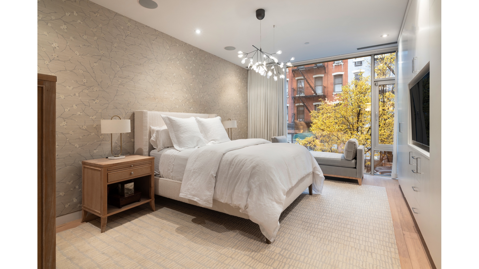 433 East 74th Street TH/1B Upper East Side New York NY 10021