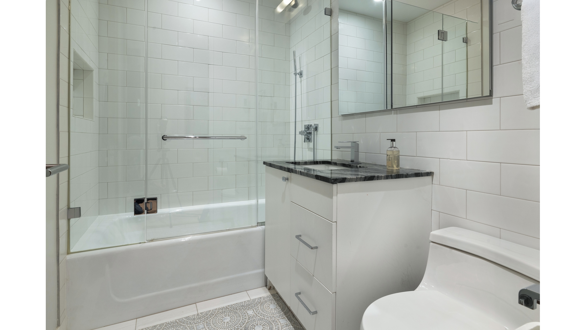 433 East 74th Street TH/1B Upper East Side New York NY 10021