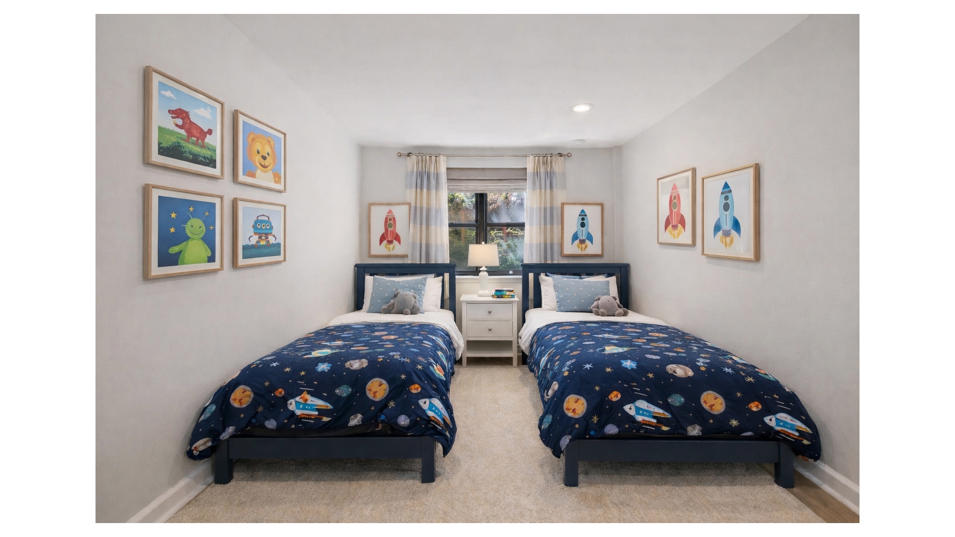 332 West 19th Street GARDEN Chelsea New York NY 10011