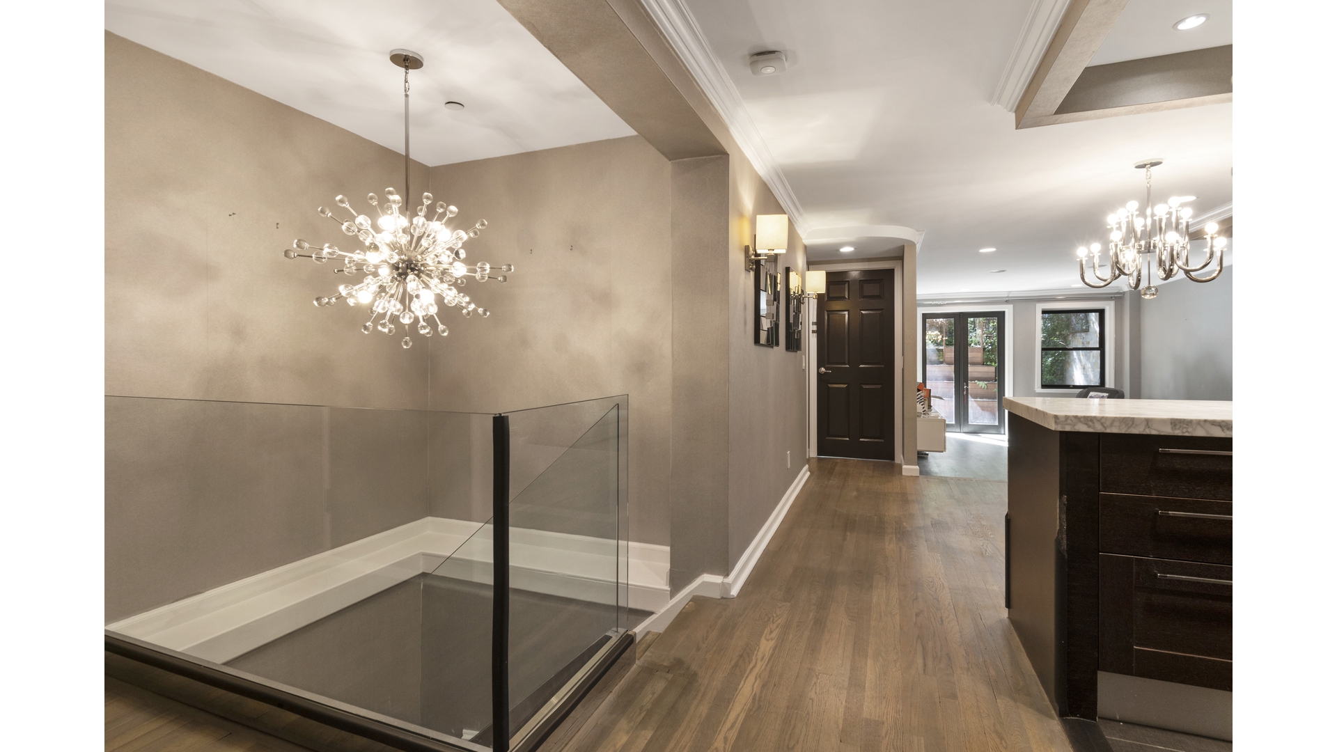 332 West 19th Street GARDEN Chelsea New York NY 10011