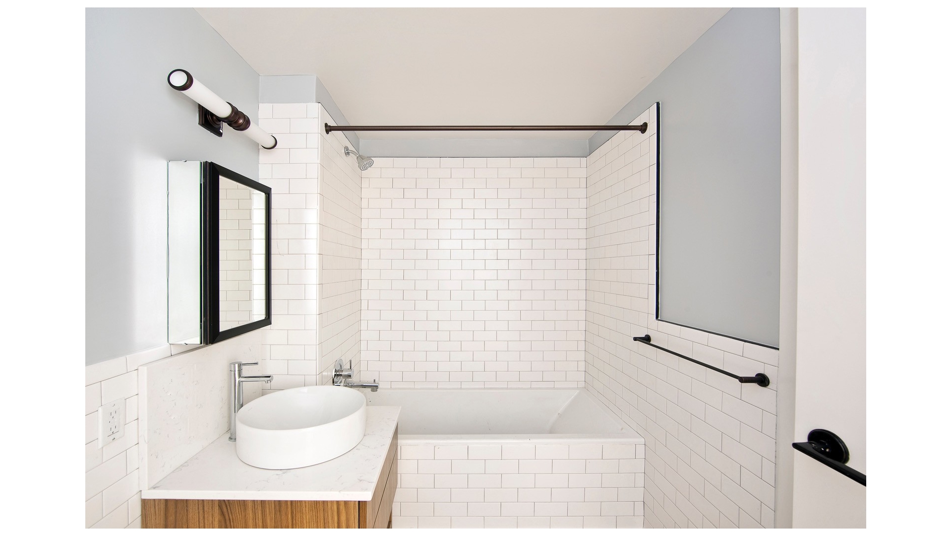 213 Maujer Street 7 East Williamsburg Brooklyn NY 11206