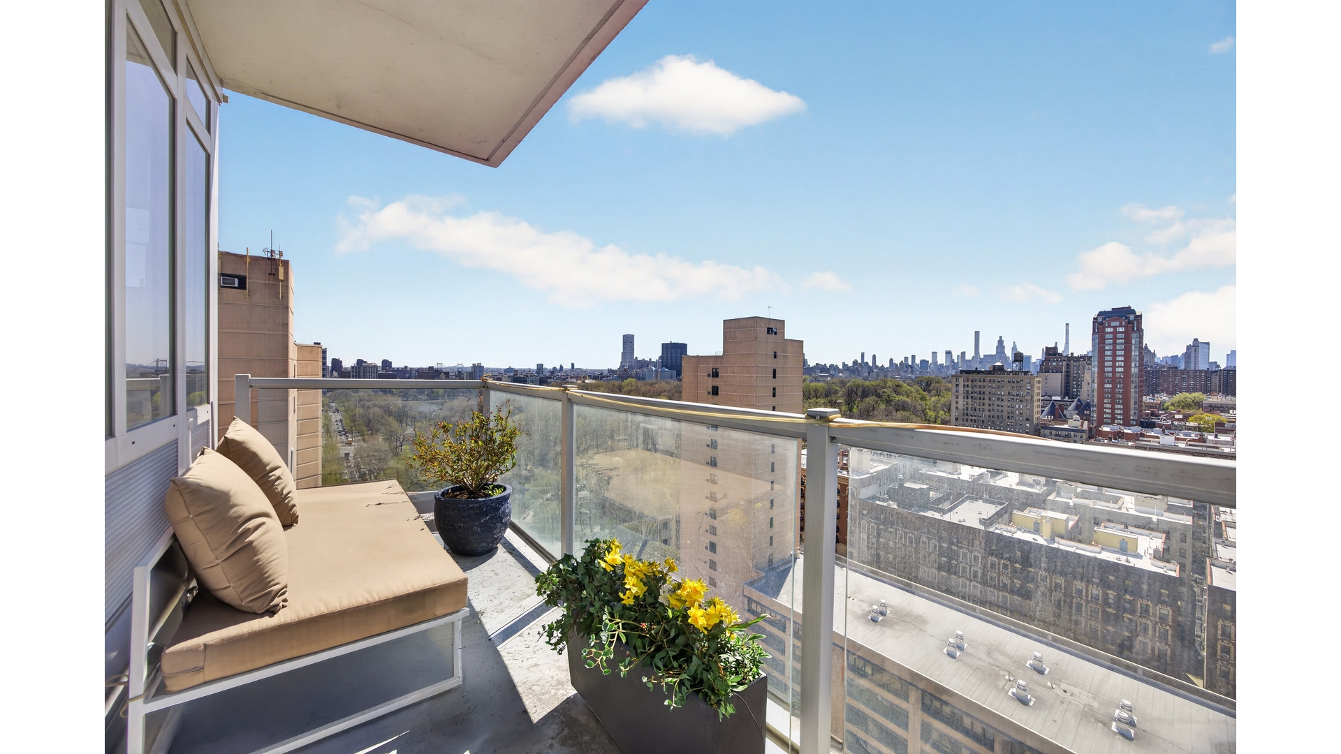 321 West 110th Street 16C Manhattan Valley New York NY 10026