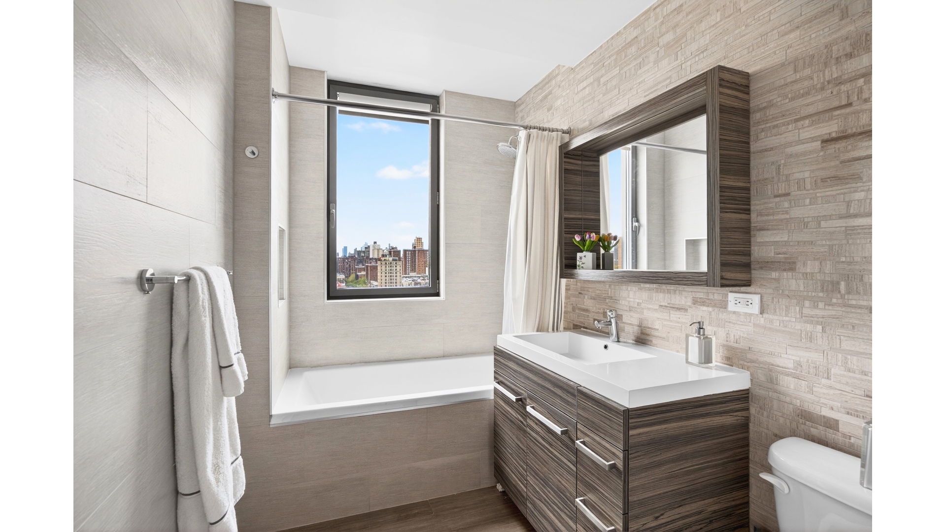 321 West 110th Street 16C Manhattan Valley New York NY 10026