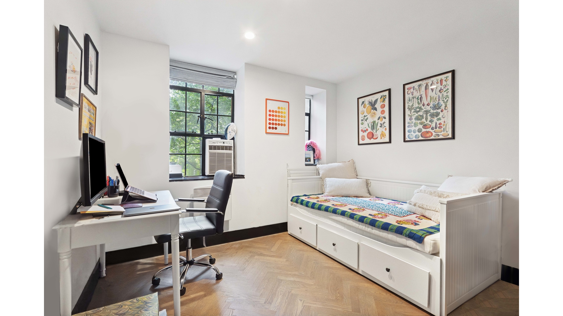 25 Monroe Place 2A Brooklyn Heights Brooklyn NY 11201