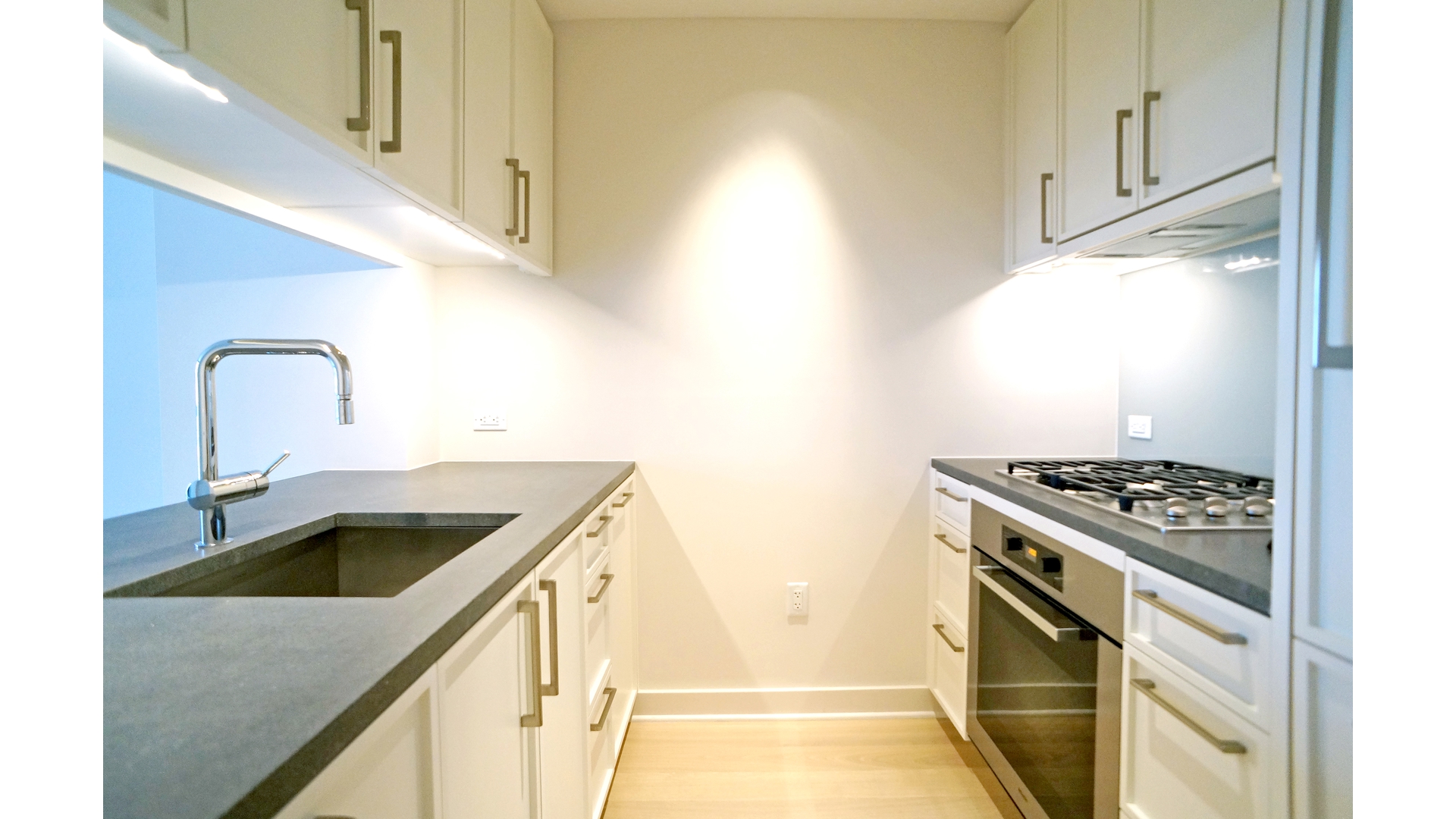 160 East 22nd Street 3E Gramercy Park New York NY 10010