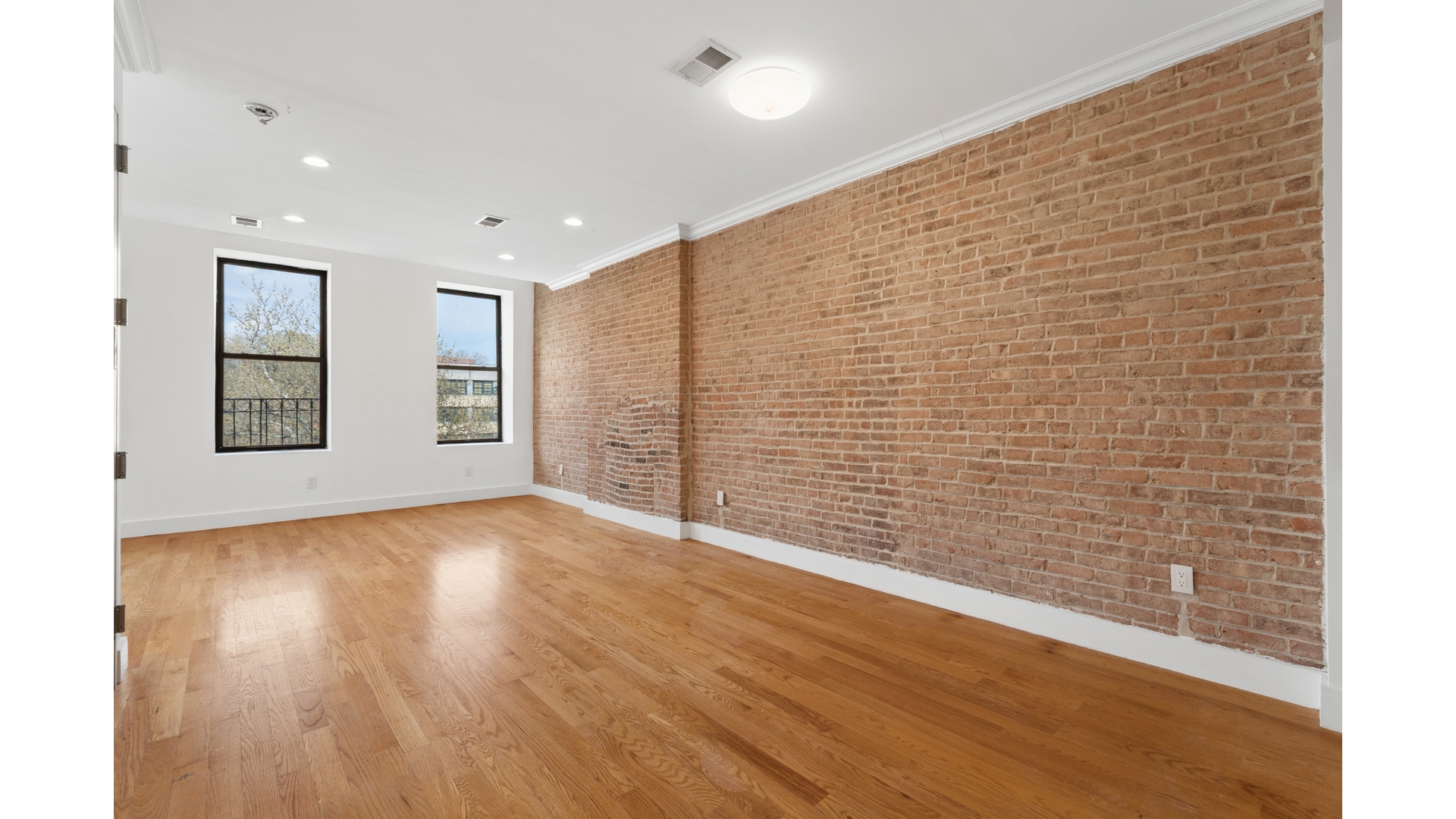 506 East 119th Street 3 East Harlem New York NY 10035