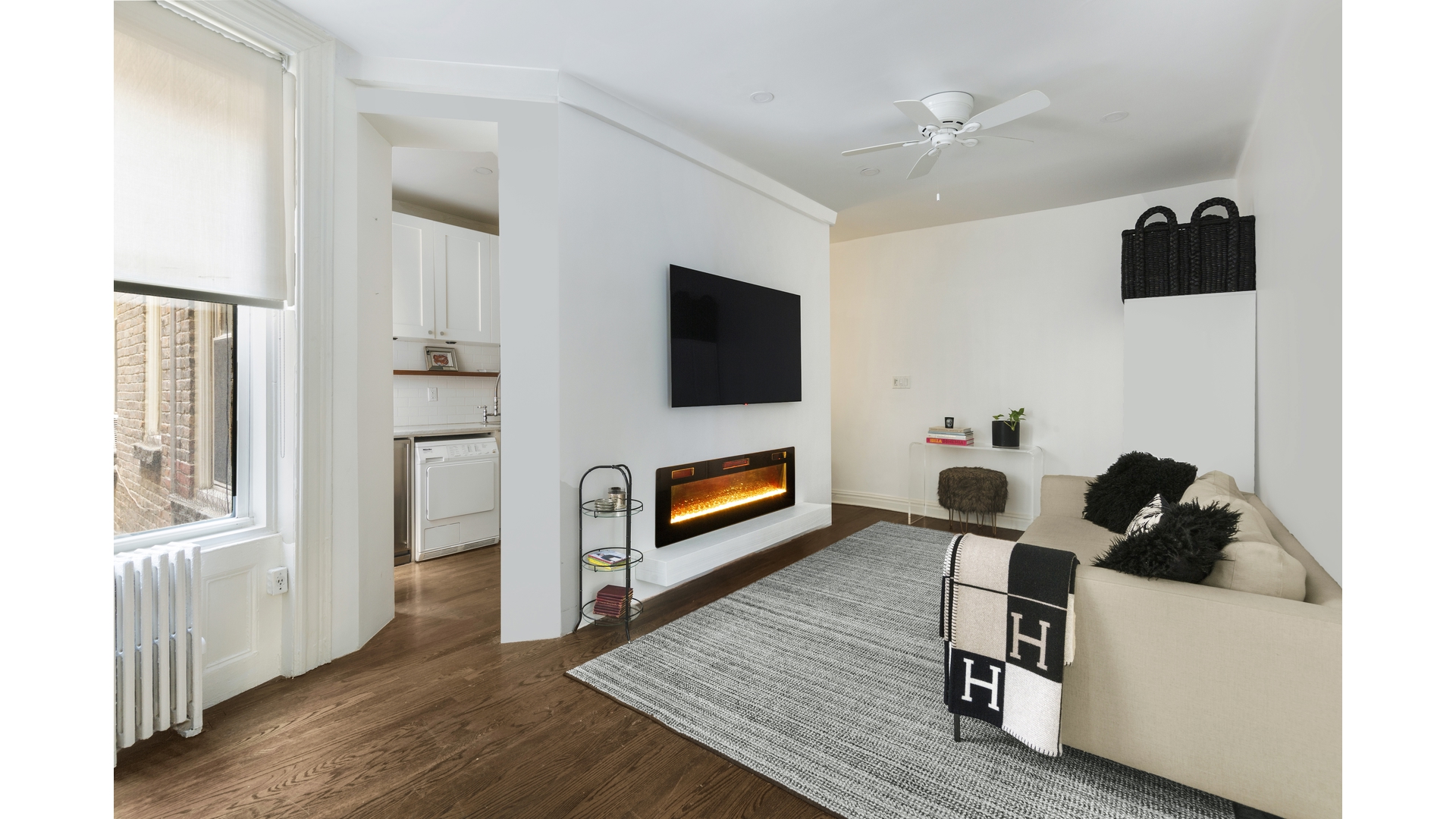 25 Charles Street 2C W. Greenwich Village New York NY 10014