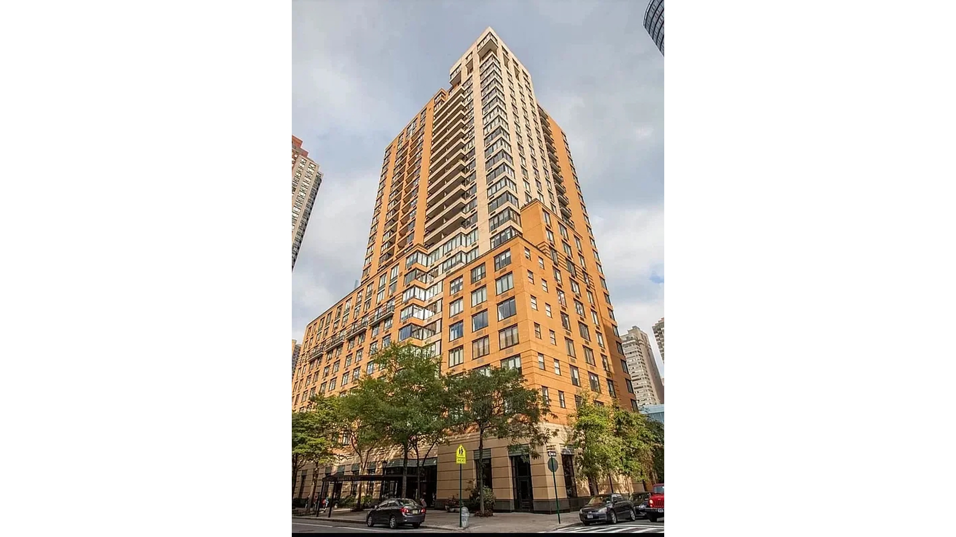 99 Battery Place 22C Battery Park City New York NY 10280