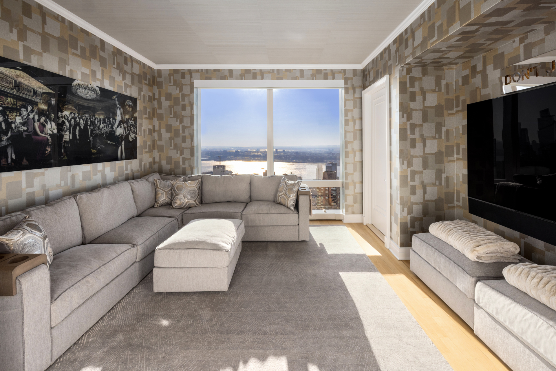 80 Columbus Circle 72A Lincoln Square New York NY 10023