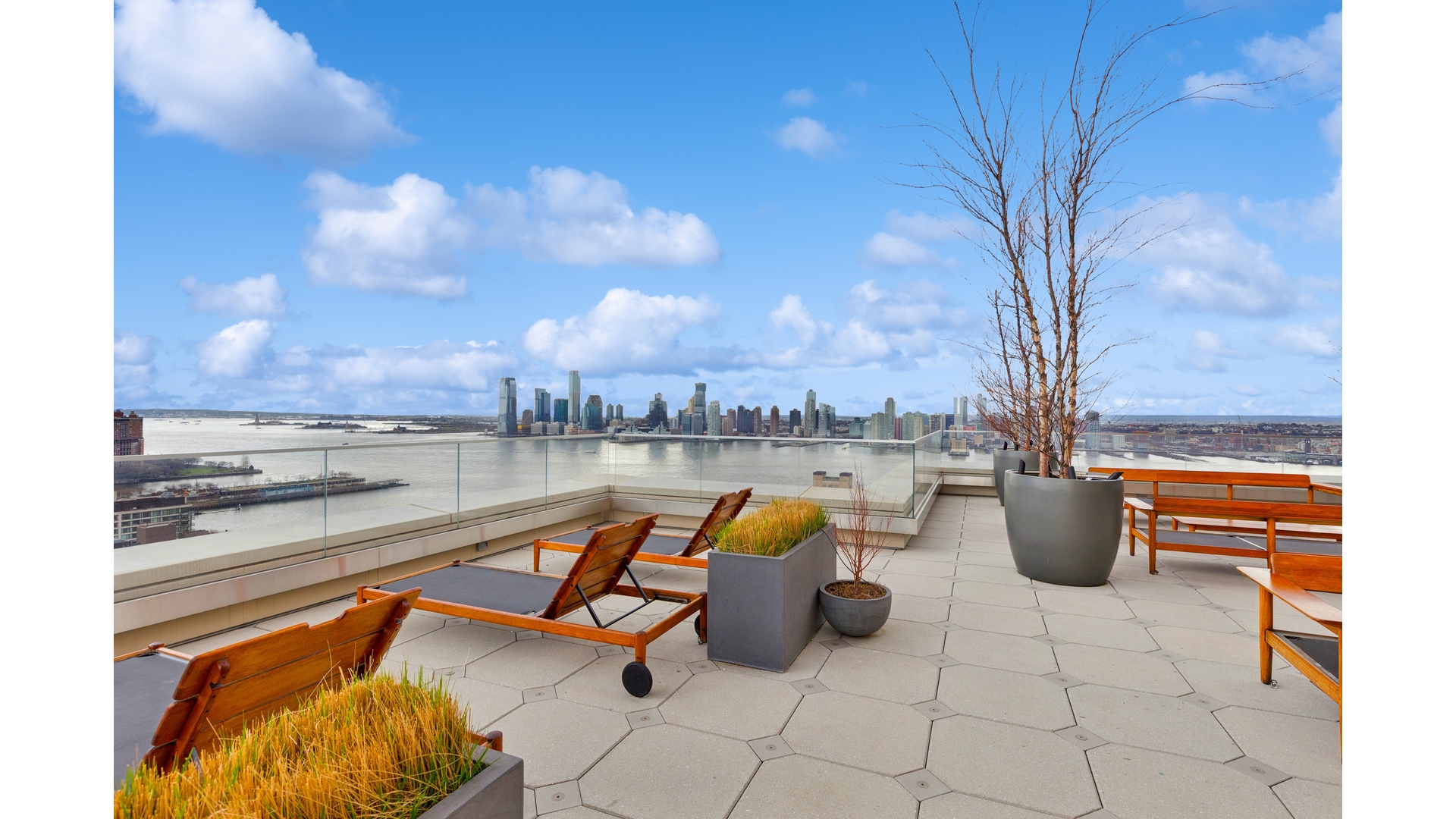 110 Charlton Street Soho New York NY 10014