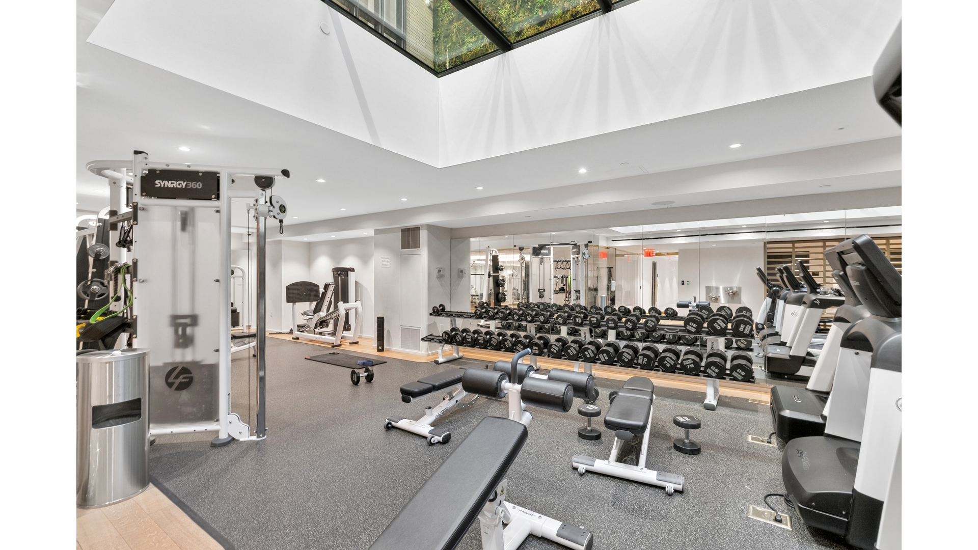 110 Charlton Street Soho New York NY 10014