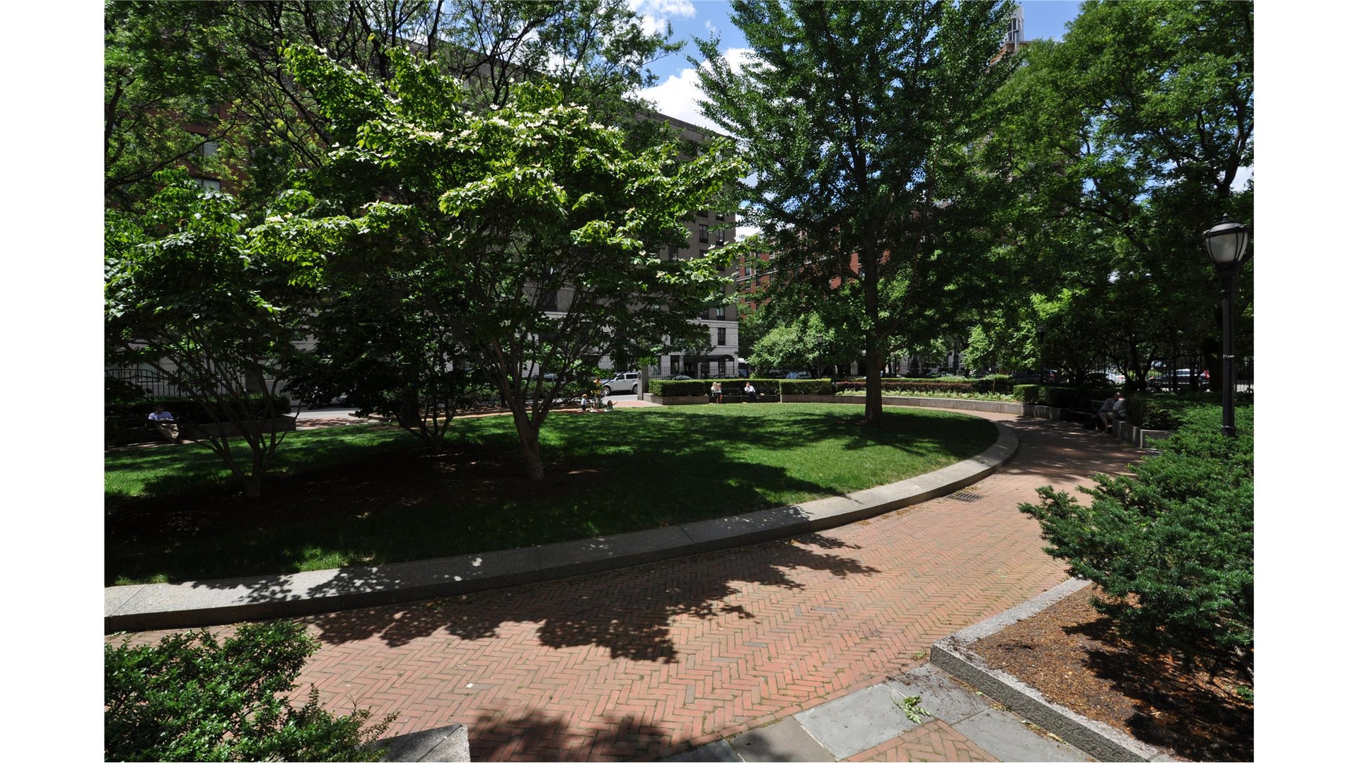 225 Rector Place 22E Battery Park City New York NY 10280