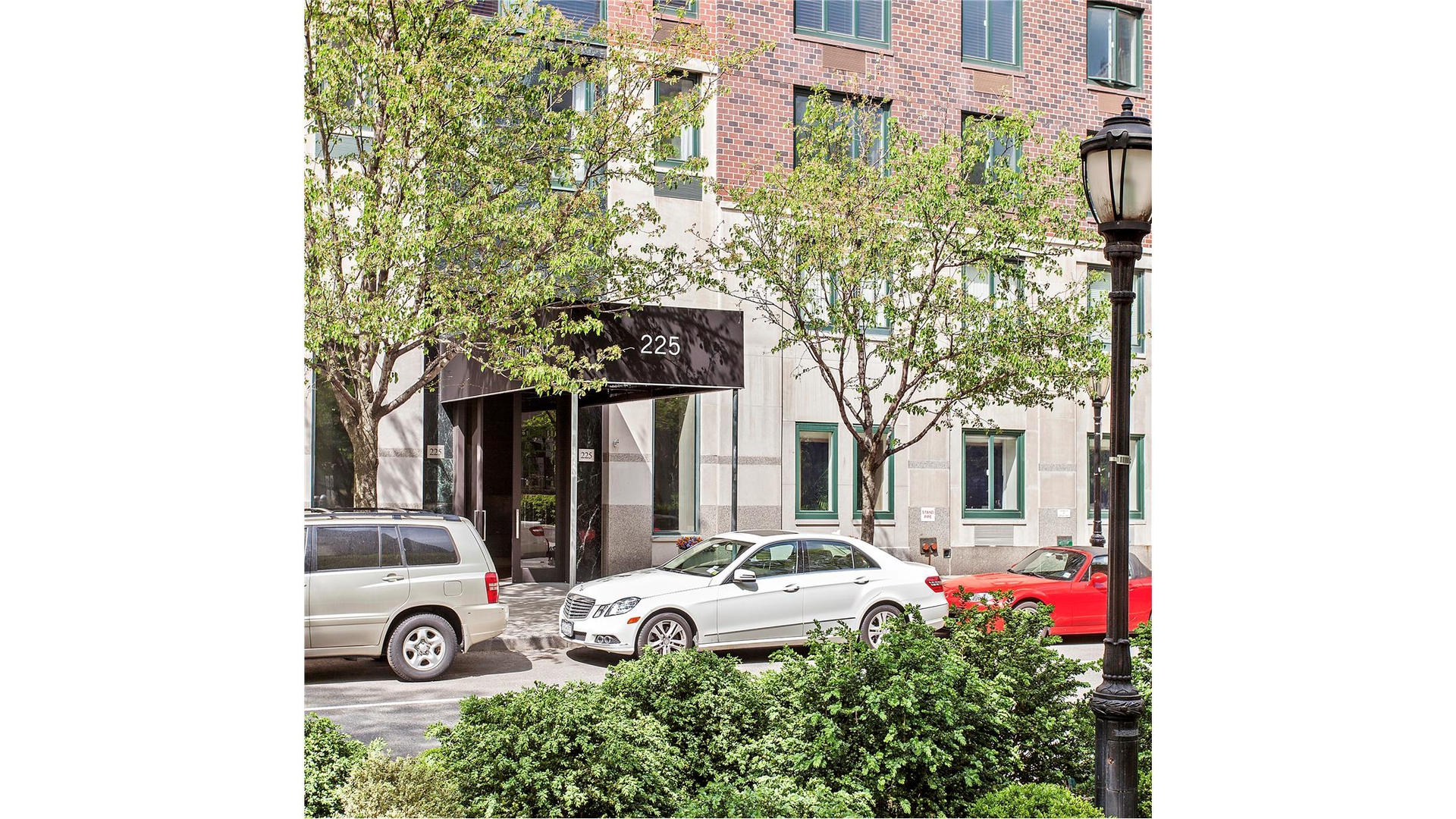 225 Rector Place 22E Battery Park City New York NY 10280