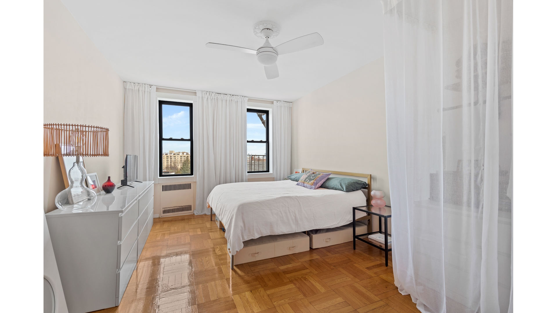 6702 Ridge Blvd. 4F Bay Ridge Brooklyn NY 11220