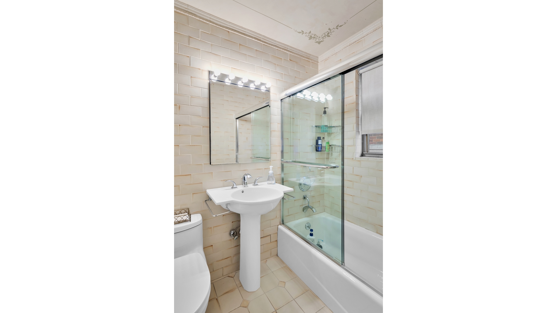 360 East 72nd Street A606 Upper East Side New York NY 10021