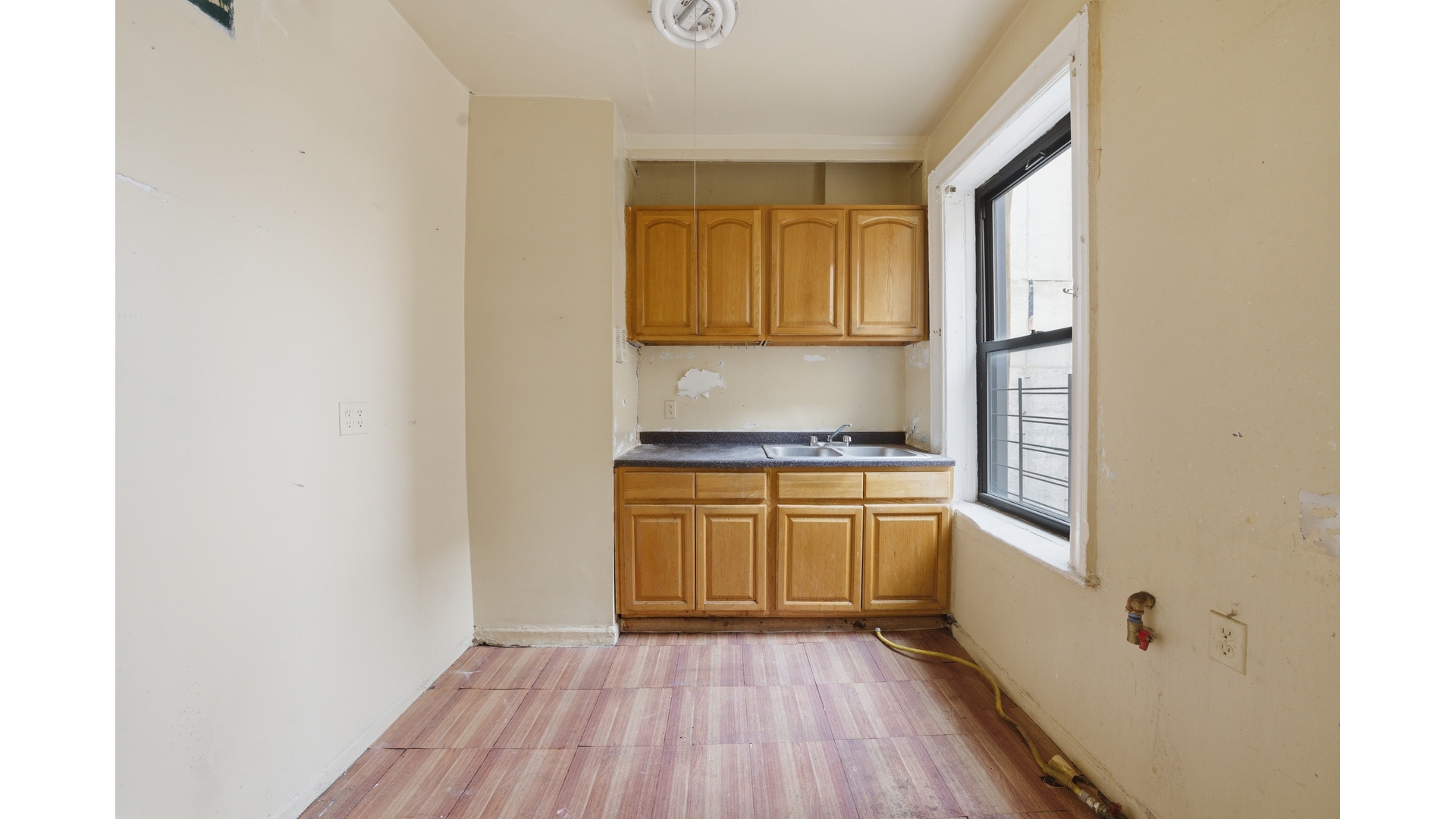 1715 Nelson Avenue 5G Morris Heights Bronx NY 10453