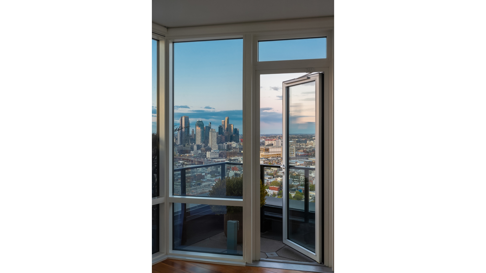 21 India Street 38C Greenpoint Brooklyn NY 11222