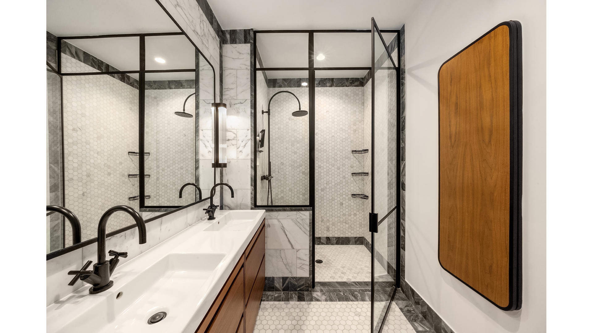 21 India Street 38C Greenpoint Brooklyn NY 11222