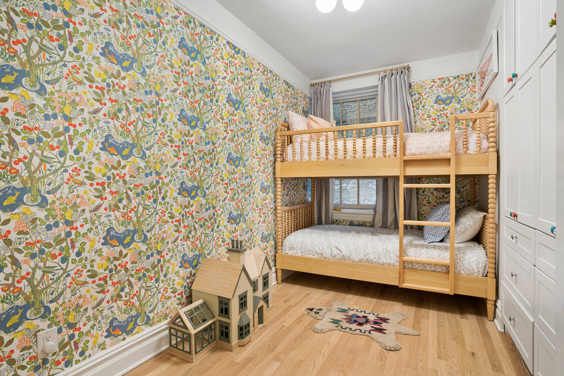 65 Montague Street 1D Brooklyn Heights Brooklyn NY 11201