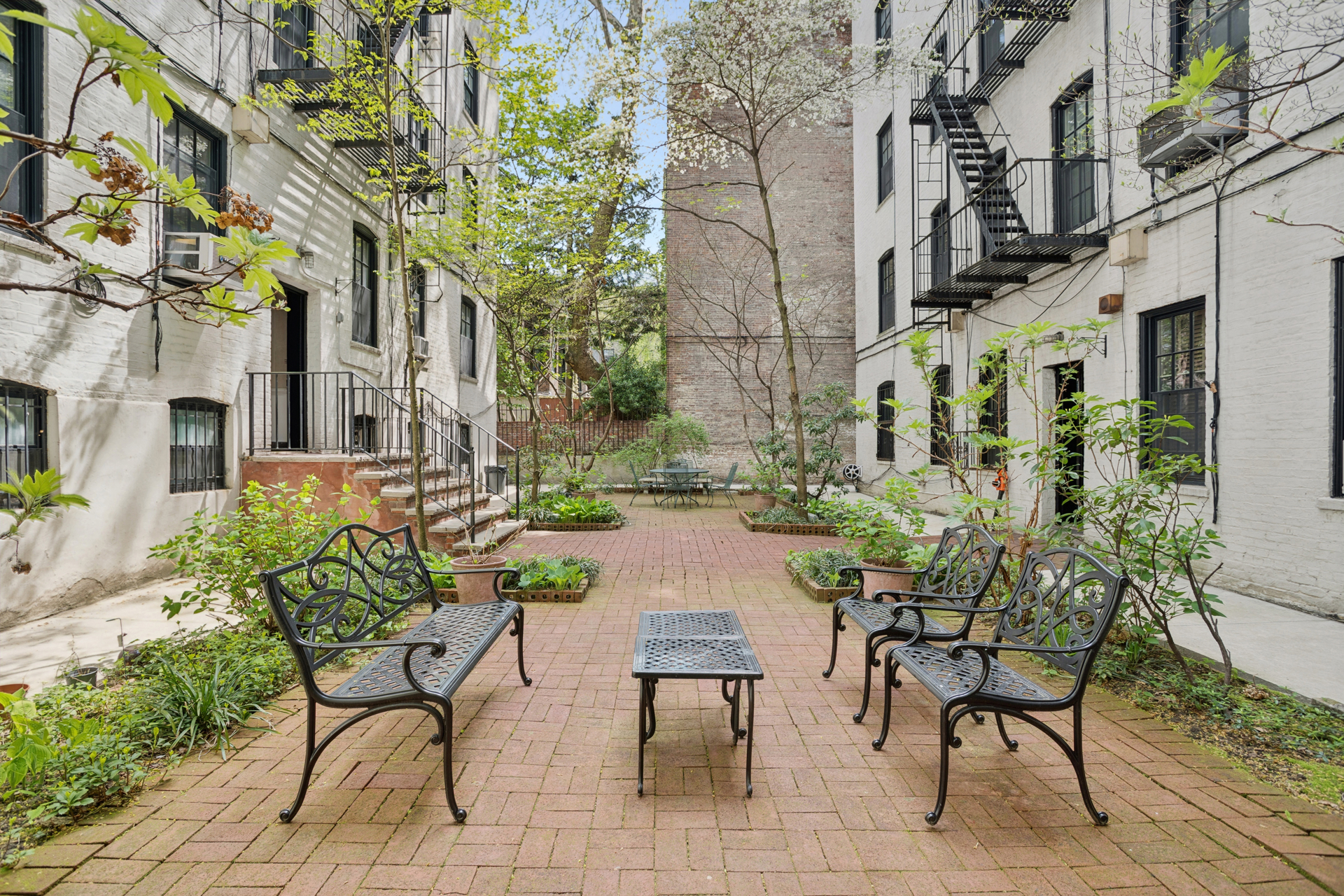 65 Montague Street 1D Brooklyn Heights Brooklyn NY 11201