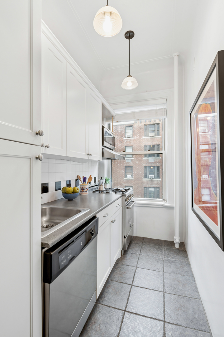 246 West End Avenue 9H Lincoln Square New York NY 10023