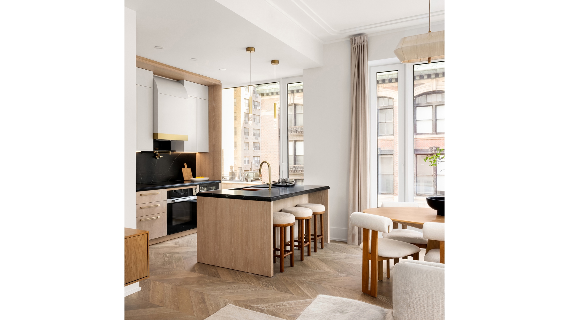 660 Lexington Avenue 2B Midtown East New York NY 10017