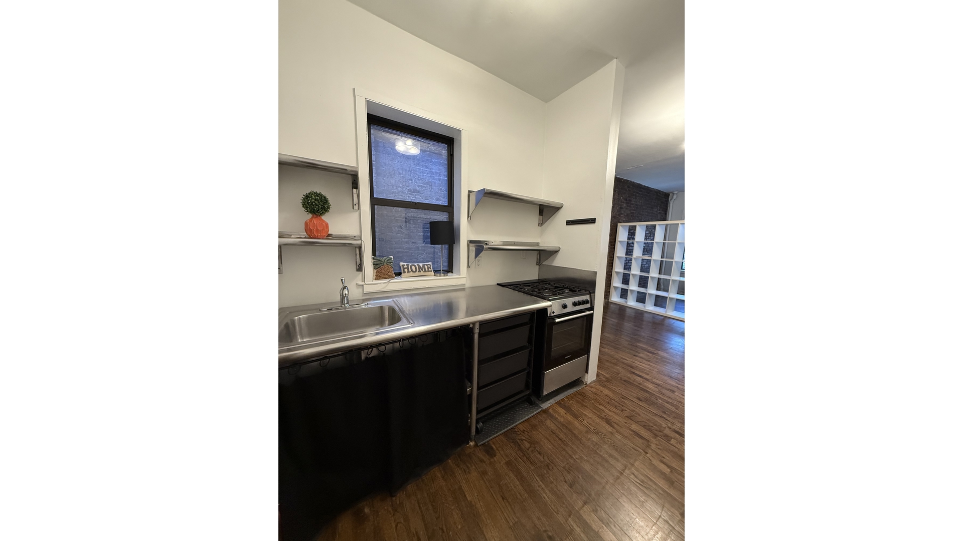 110 Thompson Street 4C Soho New York NY 10012