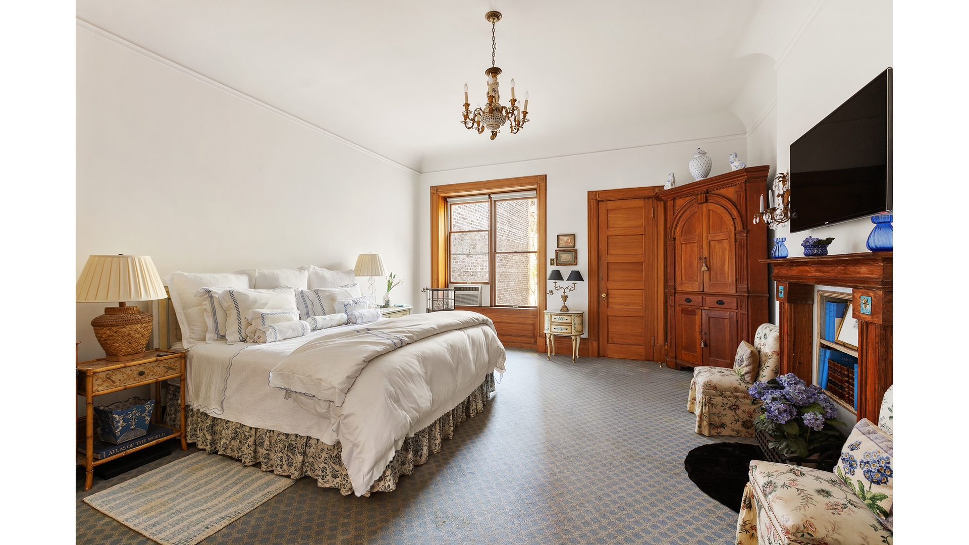 321 West 77th Street Upper West Side New York NY 10024