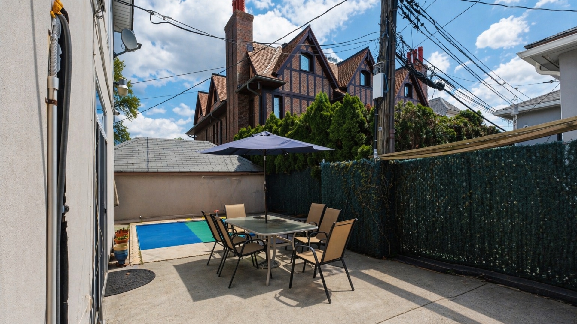 2112 Avenue L Midwood Brooklyn NY 11210