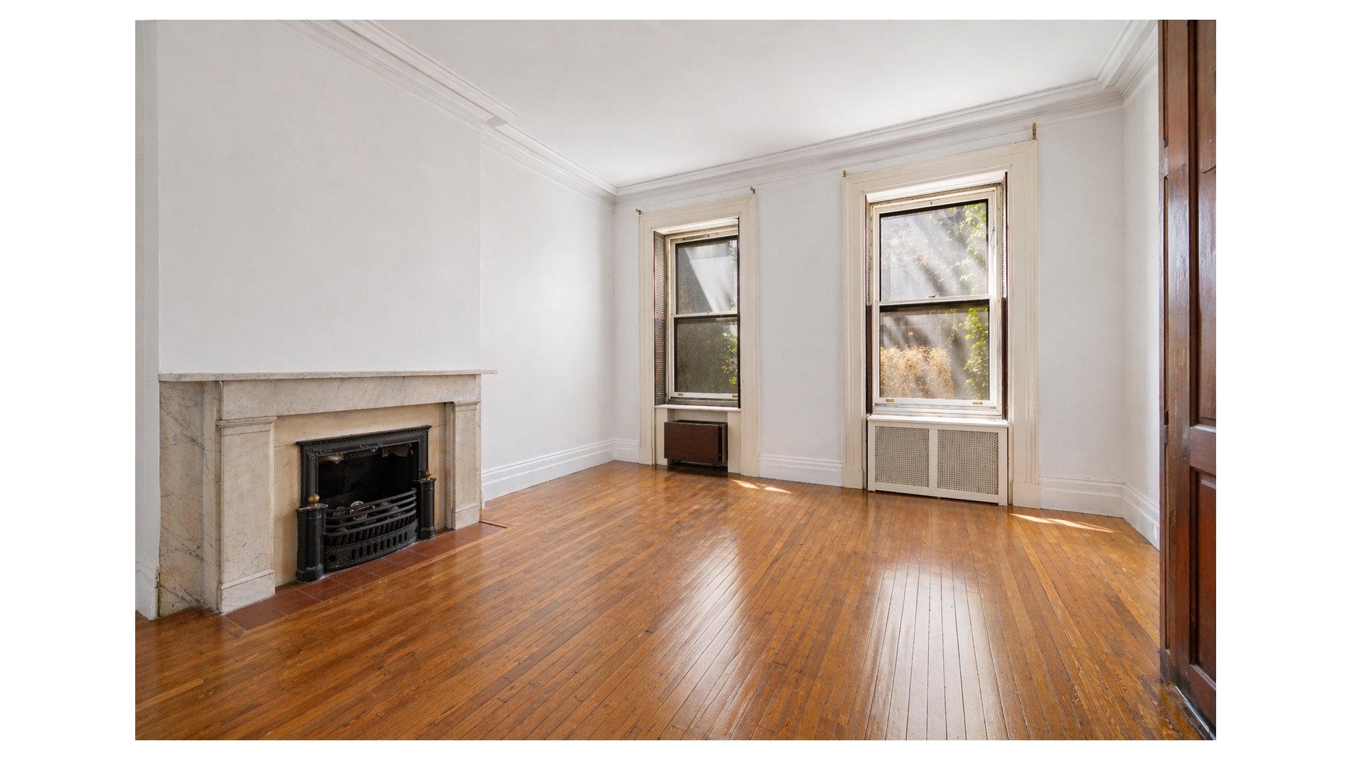 10 West 9th Street Greenwich Village New York NY 10011