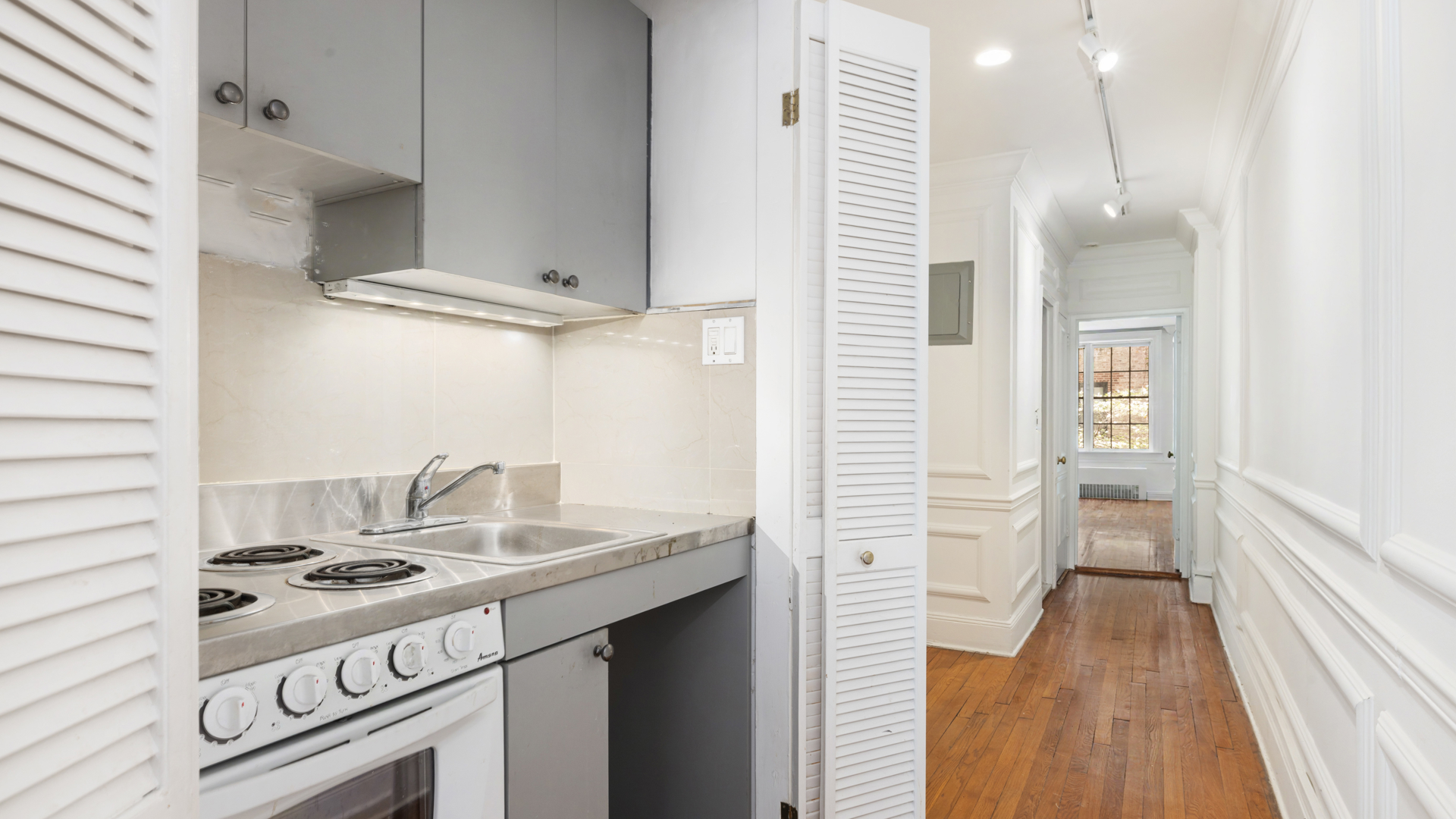 40 East 63rd Street Upper East Side New York NY 10065