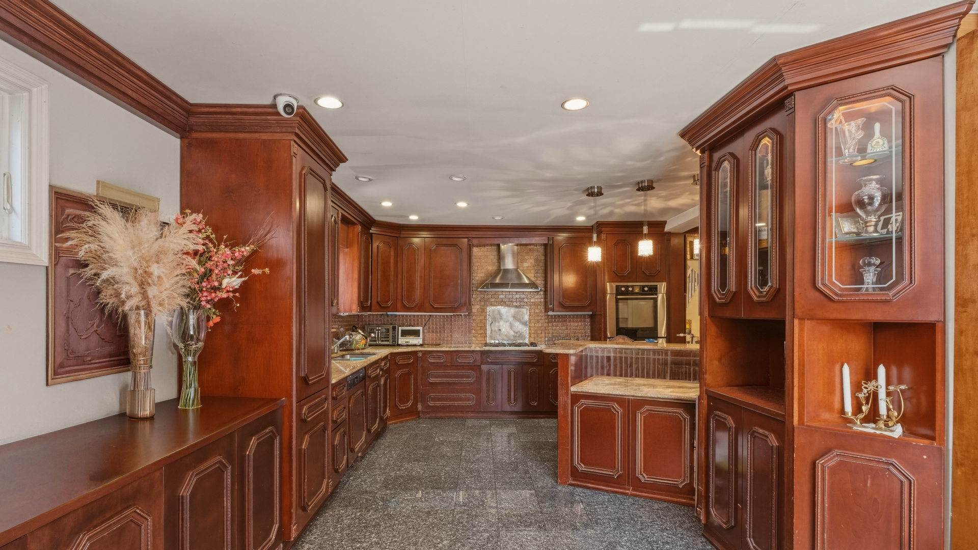 2112 Avenue L Midwood Brooklyn NY 11210