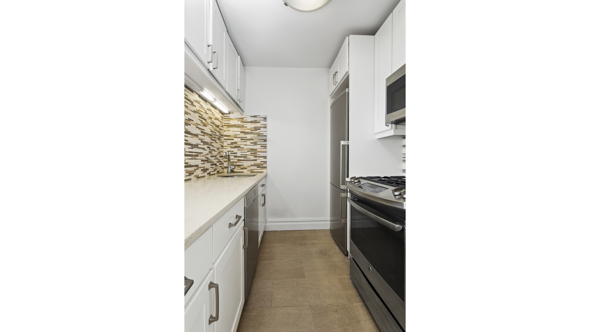 377 Rector Place Battery Park City New York NY 10280