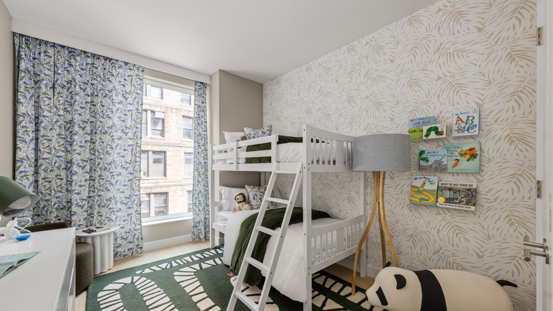 215 West 28th Street 18B Chelsea New York NY 10001