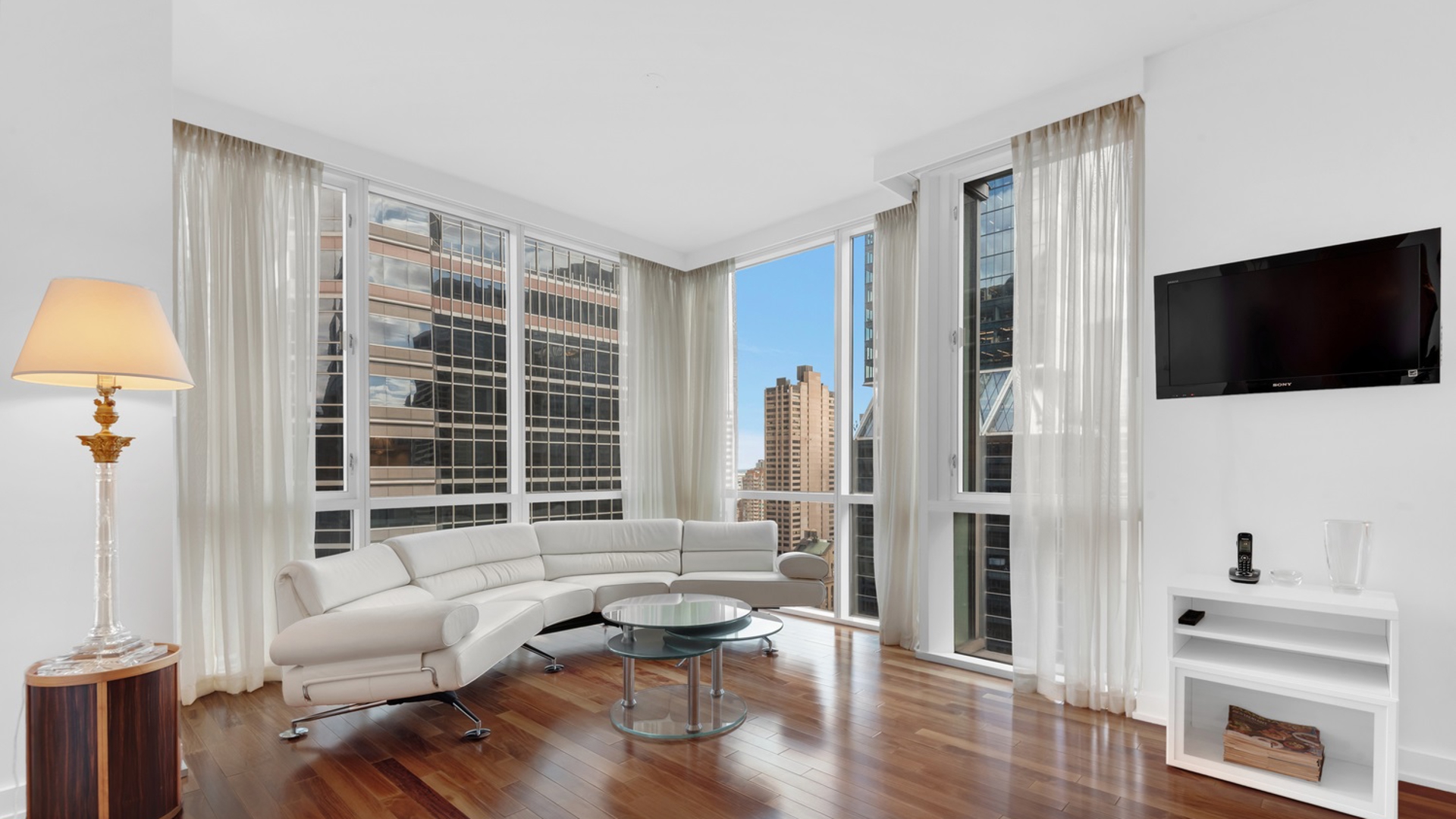 60 East 55th Street Midtown East New York NY 10022