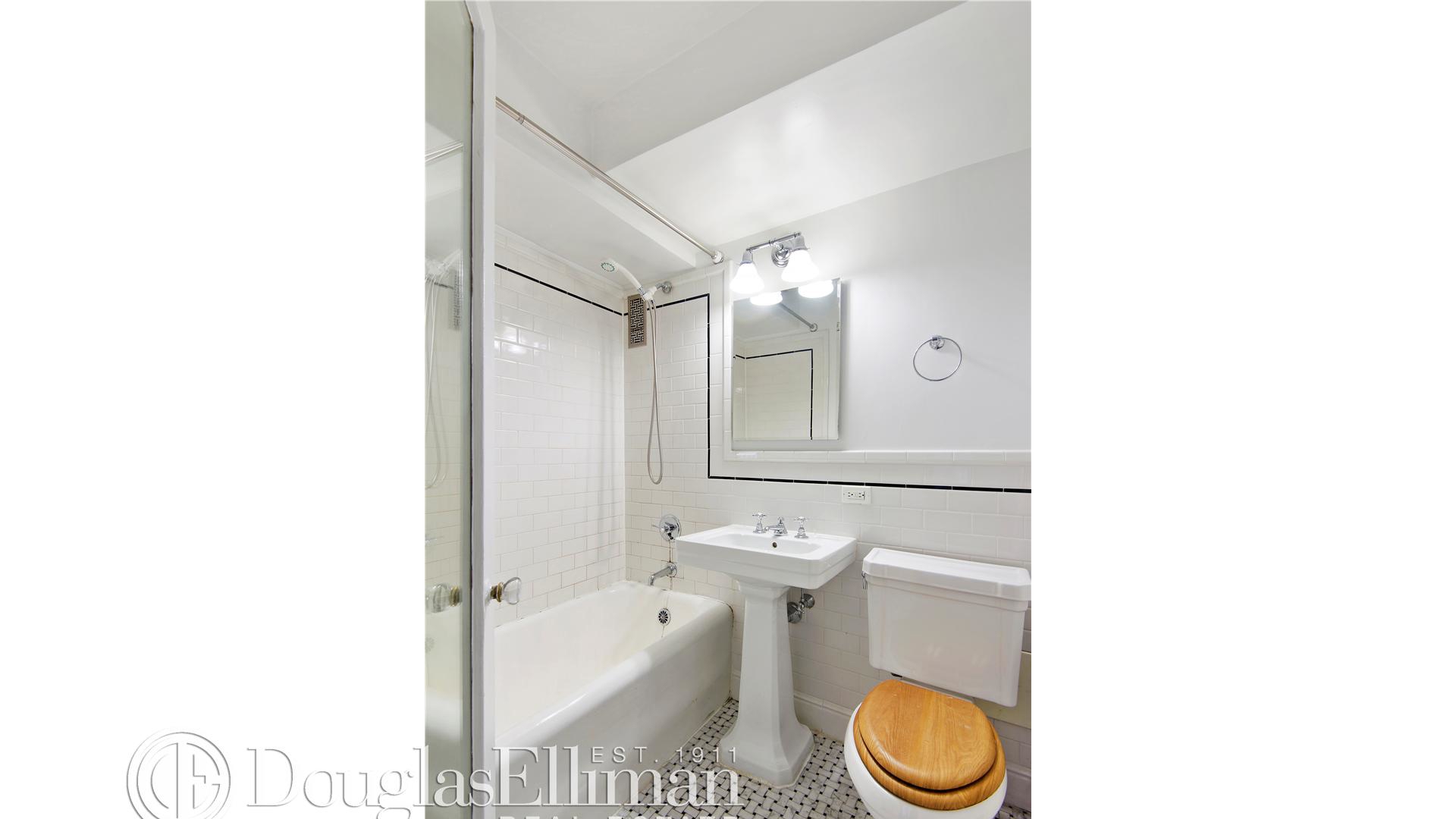 304 East 41st Street 1306A Tudor City New York NY 10017