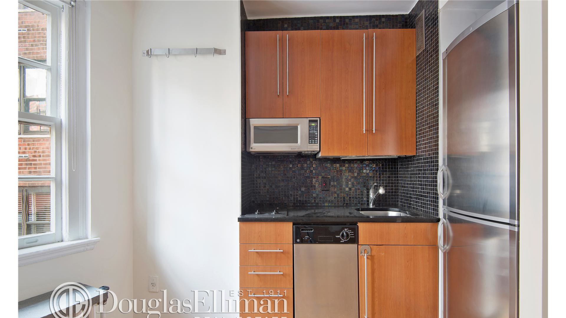 304 East 41st Street 1306A Tudor City New York NY 10017