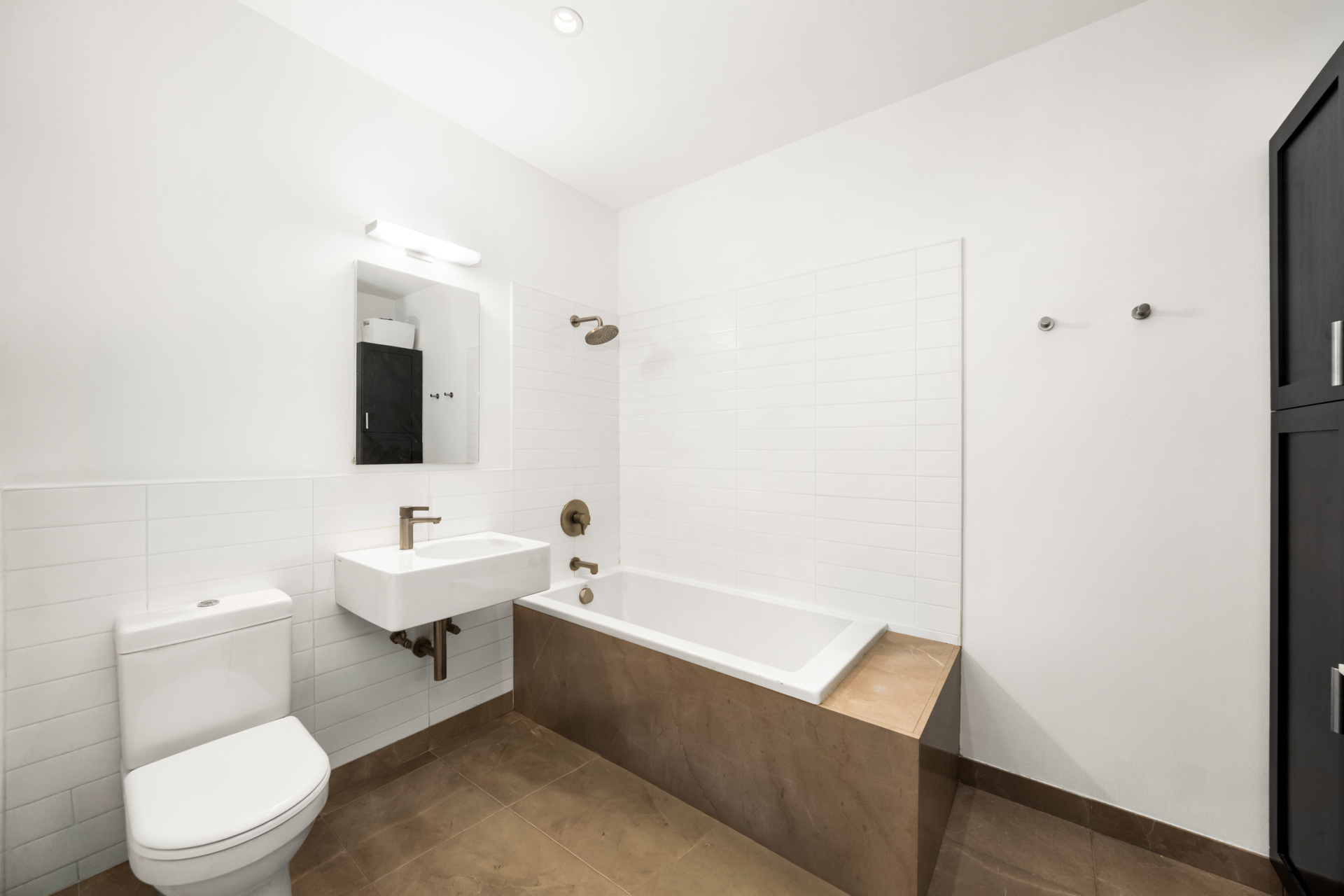 3 Hanover Square 11G Financial District New York NY 10004