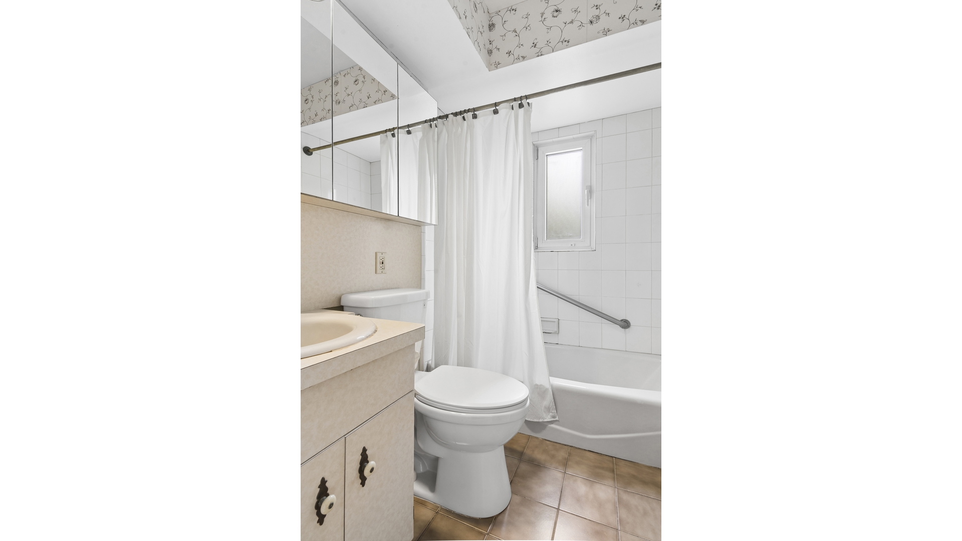 64-22 136th Street Kew Gardens Hills Queens NY 11367