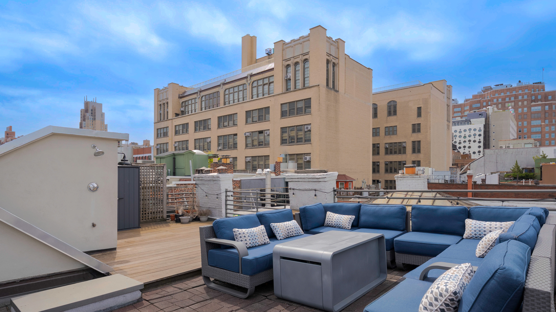 152 Ninth Avenue 3 Chelsea New York NY 10011