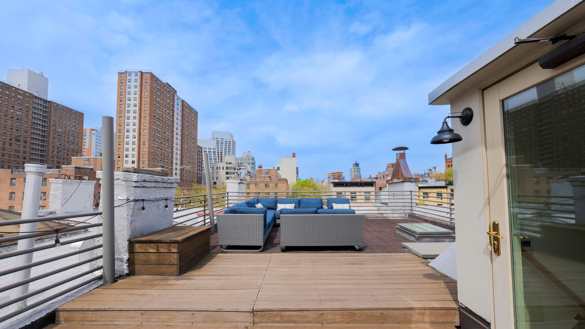 152 Ninth Avenue 3 Chelsea New York NY 10011