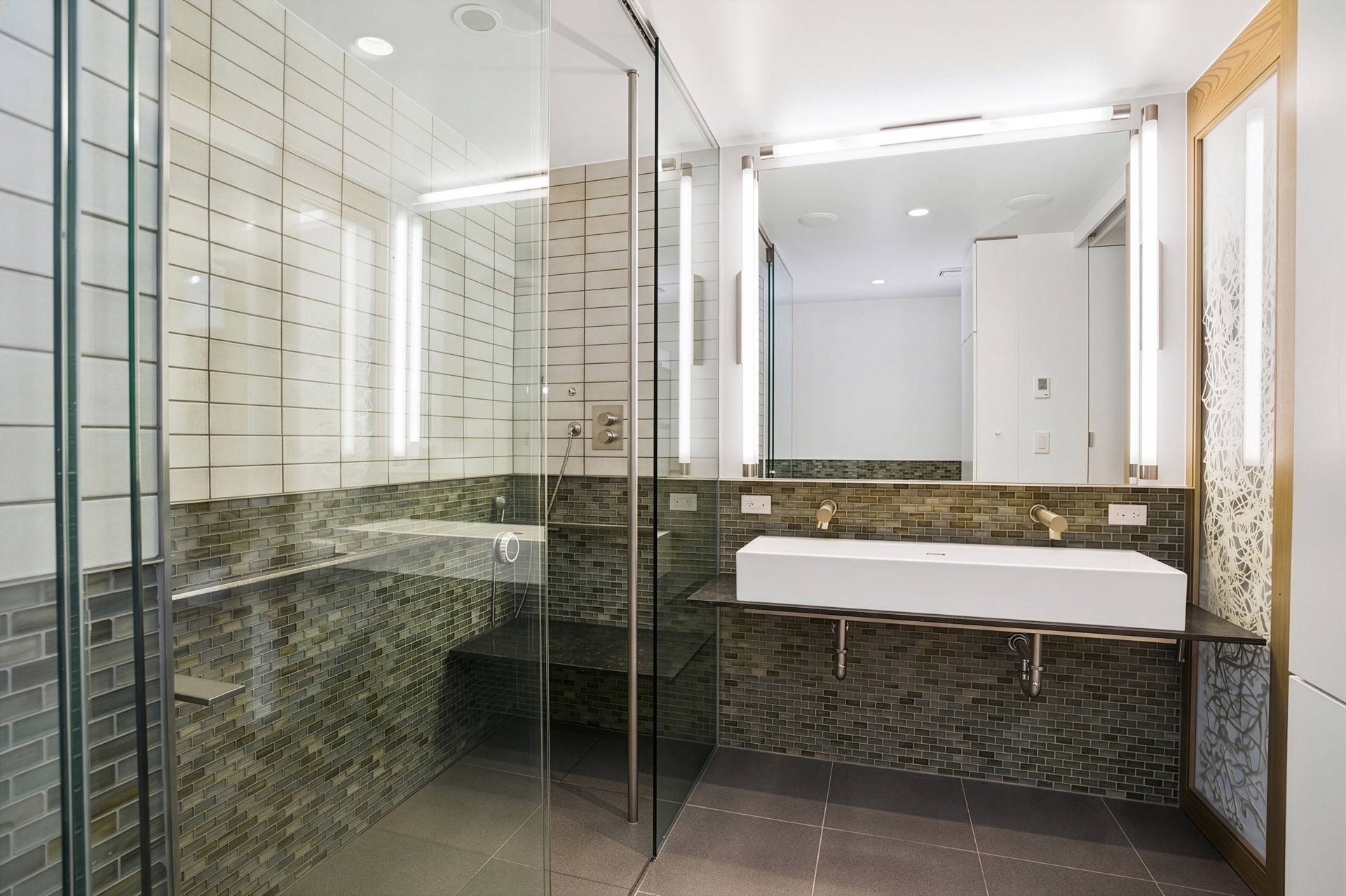 1485 Fifth Avenue 26D East Harlem New York NY 10035