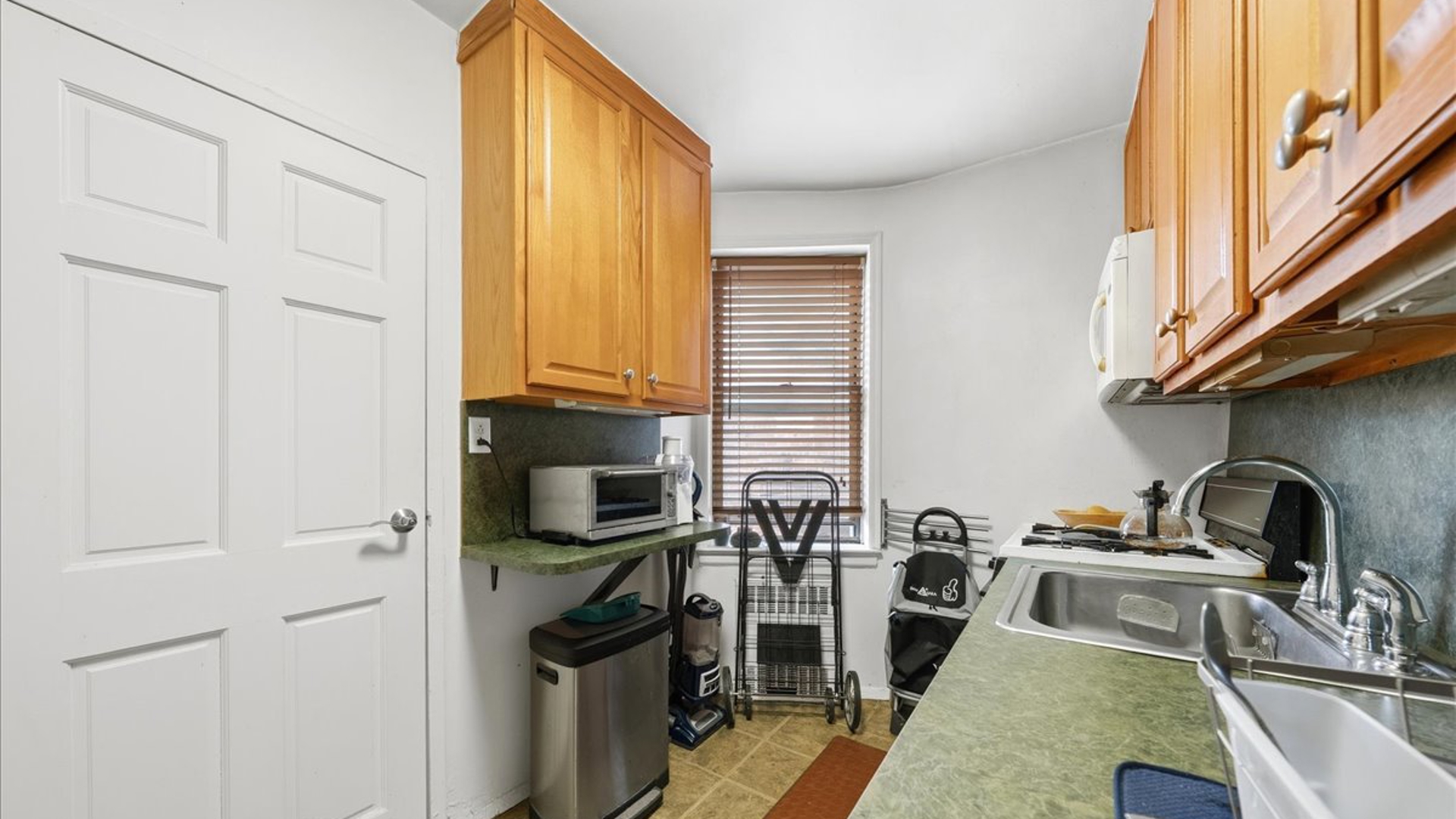 800 Grand Concourse 4EN Concourse Bronx NY 10451